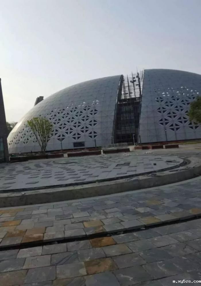 咸宁香泉映月实景剧场（双曲板）